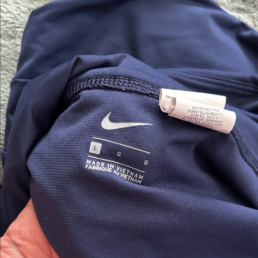 Nike Women's Deep Blue One-Piece Swimsuit - Picture 2 of 4